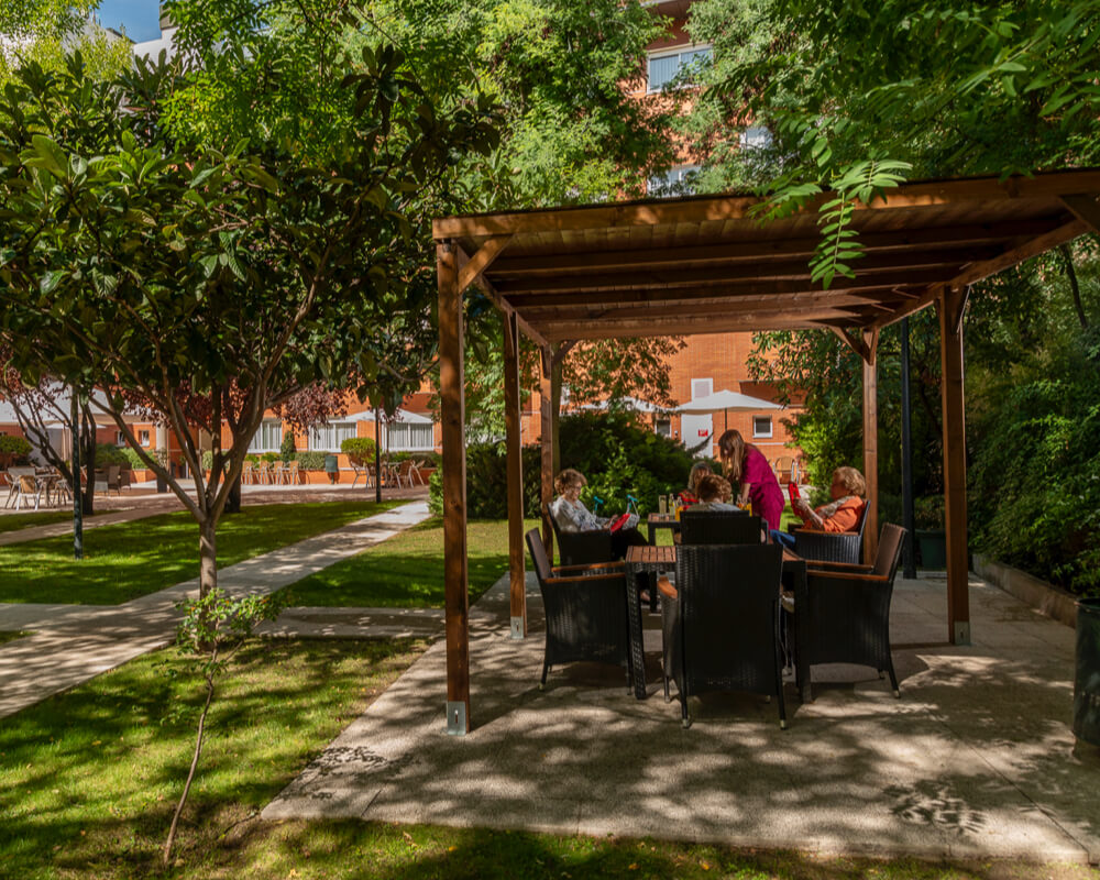 Recorre la Residencia Valmonte